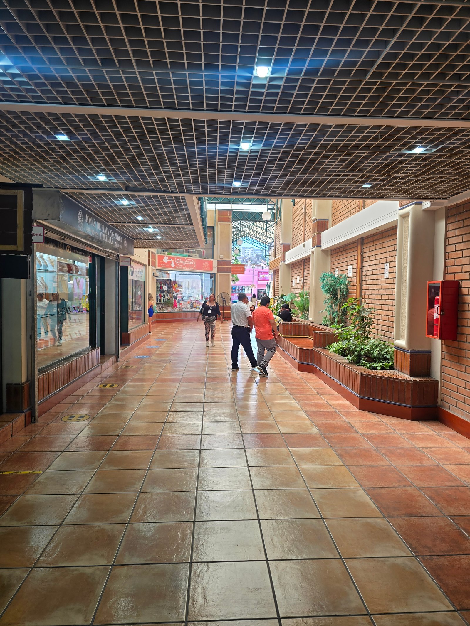 Local con acceso peatonal directo — Galería Valle del Sol, Ovalle